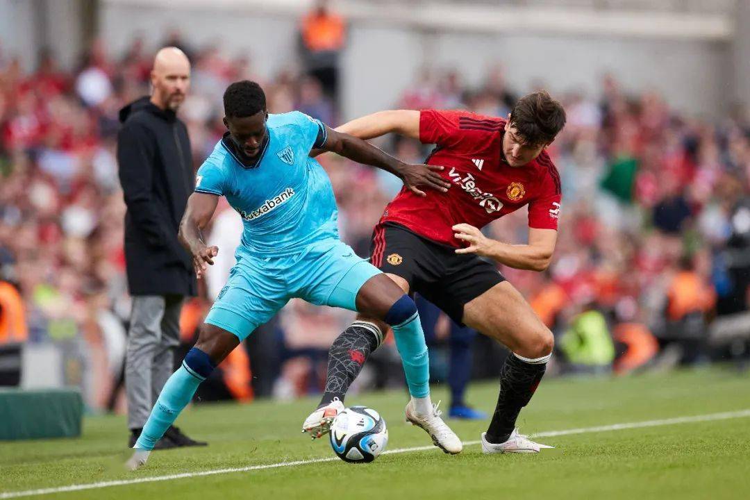 开云综合服务-转会期社区盾焦点战，菲尼克斯太阳迎来里程碑，赛场秩序良好，身体对抗强度拉满的简单介绍